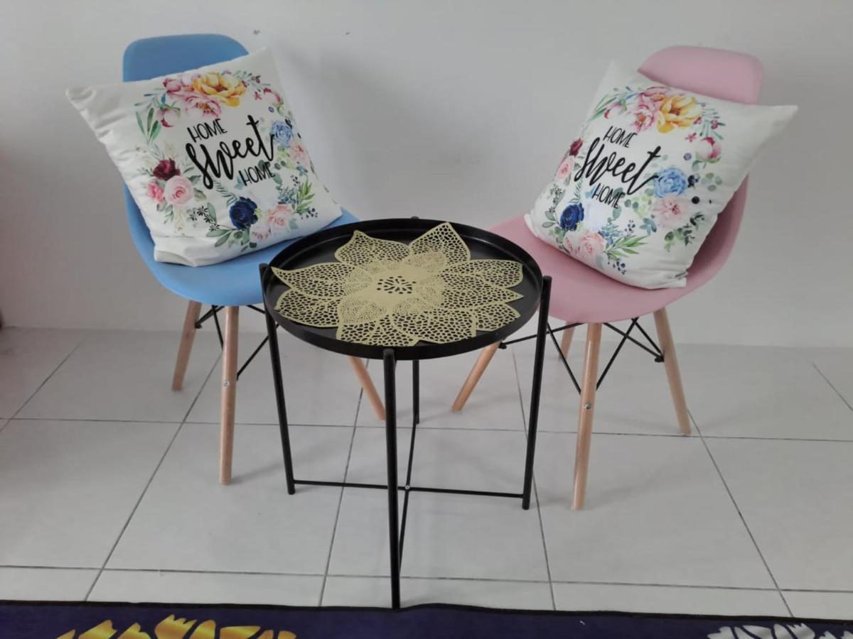 Impiana Homestay Near Putrajaya, Cyberjaya, Musliem Only,Wifi,Netflix كامبونج دنغكيل المظهر الخارجي الصورة
